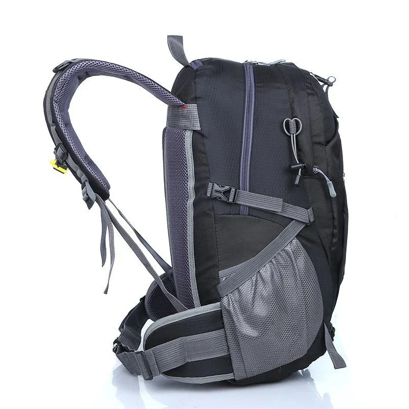 High-Quality 40L Water-Resistant Unisex Backpack for Hiking and Travel